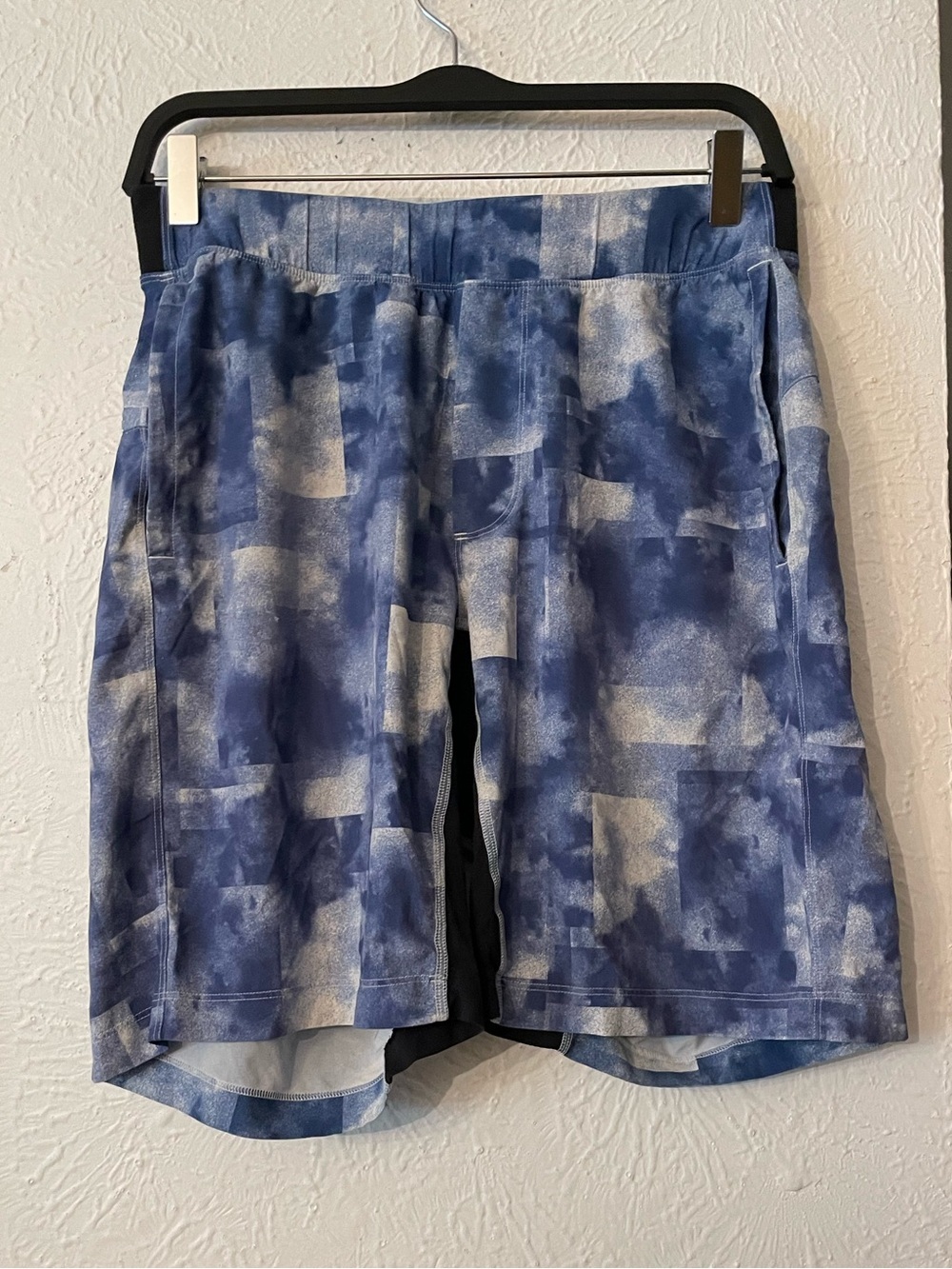 Lululemon Pace Breaker shorts Blue Active Shorts Medium